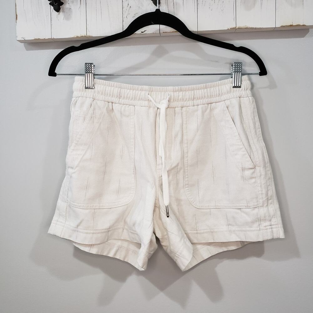 Athleta Farallon Printed Shorts 0 Tall Cream Drawstring Pockets EUC
